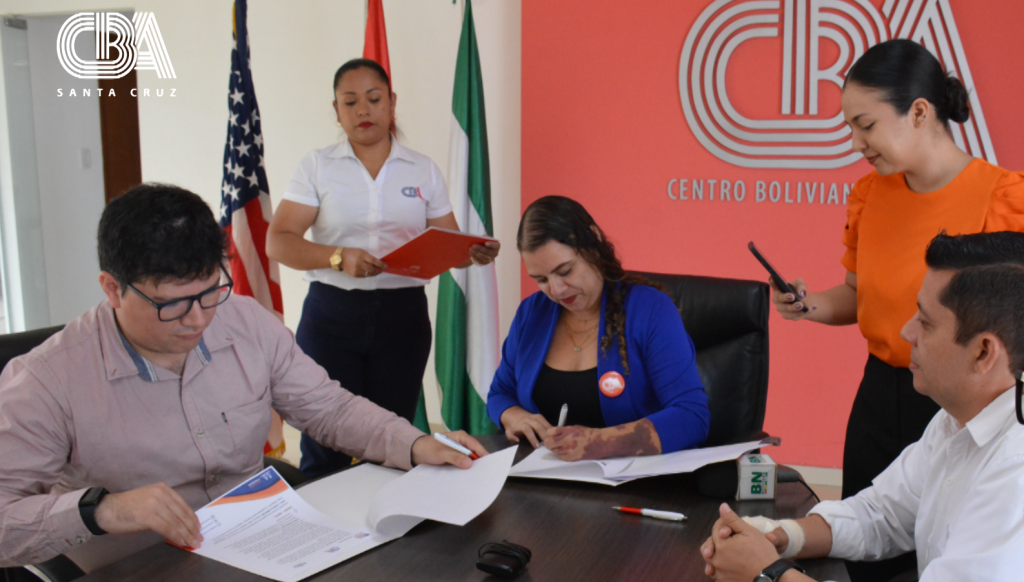 FIRMA DE CONVENIO INTERINSTITUCIONAL ENTRE CONECTA MENTORA Y EL CENTRO ...